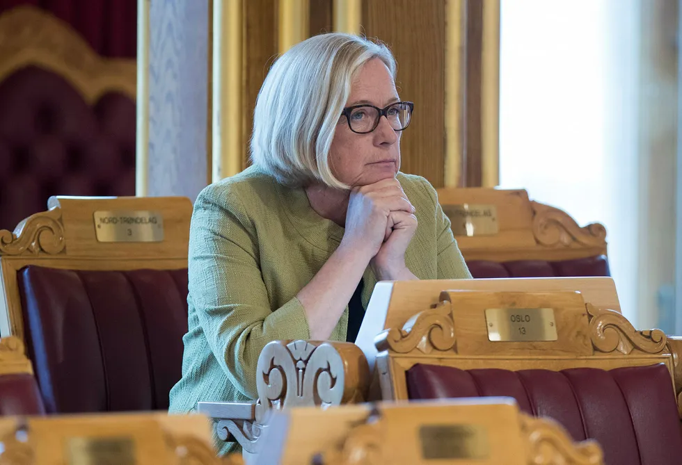 Parlamentarisk leder Marit Arnstad velger å se positivt på julimålingen, selv om den viser at Senterpartiet faller. Foto: Pedersen, Terje