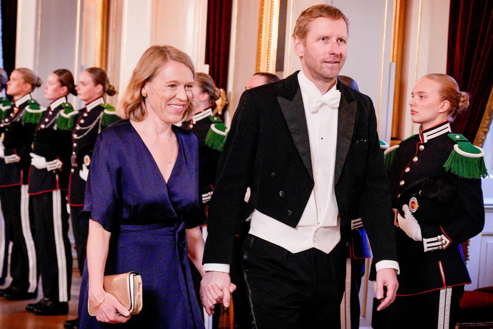 Utenriksminister Anniken Huitfeldt (Ap) og hennes ektemann Ola Flem.