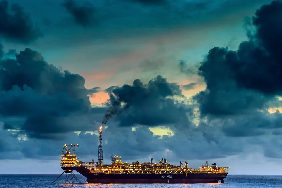 Options: the Bravo FPSO (formerly OSX-3) operating in the Polvo-Tubarao Martelo cluster offshore Brazil