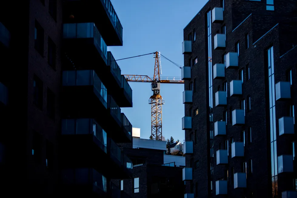 Laber byggeaktivitet, spesielt i Oslo, er kanskje den viktigste støtdemperen for boligmarkedet, skriver André Kallåk Anundsen.