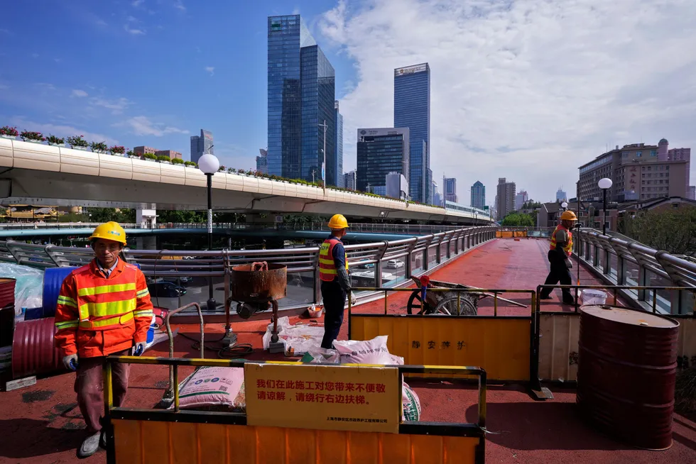 Uroen fortsetter ved børsene på det kinesiske fastlandet og Hongkong. Her fra Shanghai.