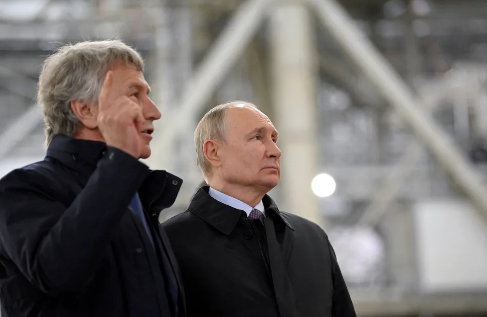Supervision: Executive chairman of Russian gas producer Novatek, Leonid Mikhelson (left) and Russian President Vladimir Putin.
