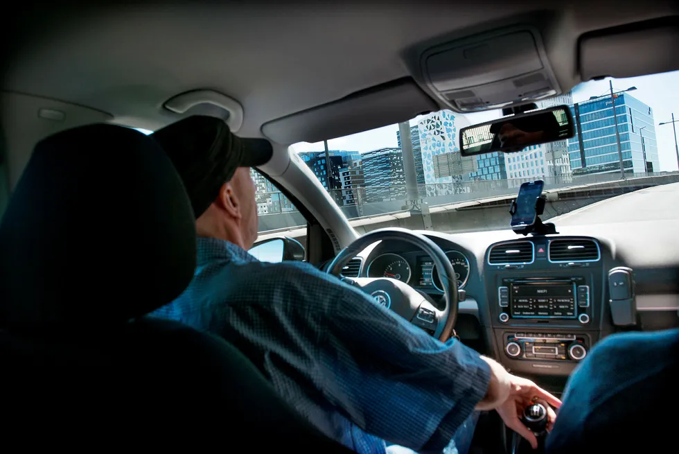 Taxiforbundet fikk pr-firmaet Aabø & Co til å samle inn informasjon om Ubers sjåfører. Nå refser Datatilsynet tiltaket siden det ble gjennomført intervjuer med sjåførene uten at de fikk vite hva opplysningene skulle brukes til. Foto: Per Ståle Bugjerde