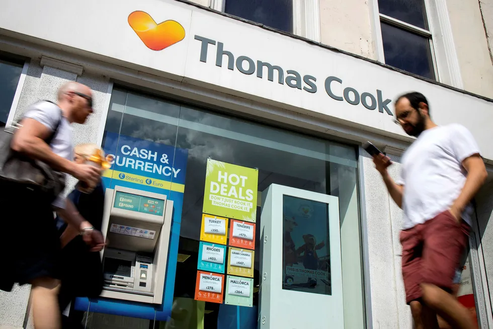 Konkurs for noen kan gi cash til andre. Her et Thomas Cook-reisebyrå i London.
