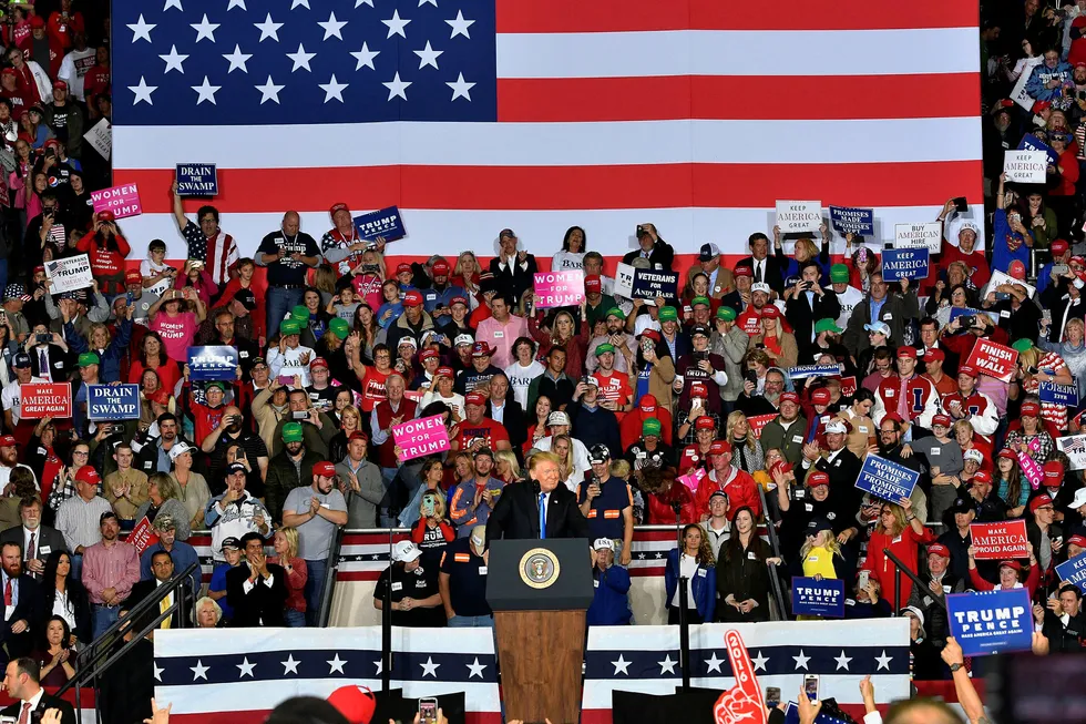 President Donald Trump er for øyeblikket på turné i viktige stater rundt om i USA før kongressvalget i november.