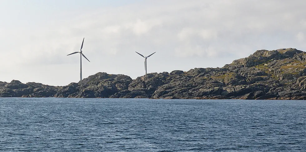 Tenk på hvilken direkte naturkatastrofe som vil oppstå når Utsira feltet med 140 vindmøller er ferdig utbygd, når det gjelder utslipp av mikroplast.