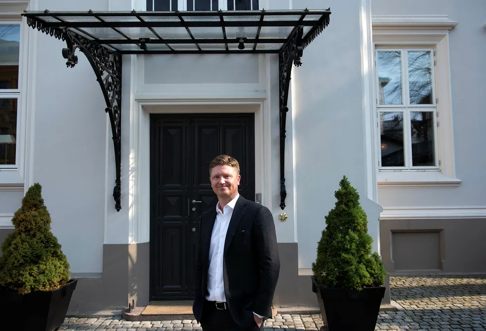 Fra Reitangruppens villa på Uranienborg i Oslo styrer Magnus Reitan familiens private «oljefond».