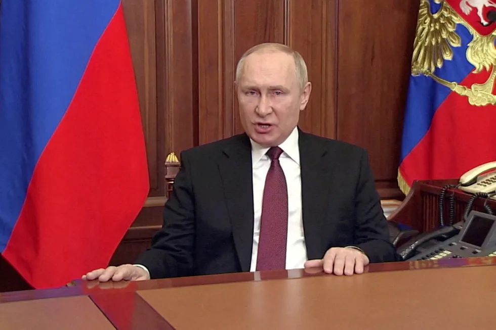 En preget Vladimir Putin autoriserte en militær spesialoperasjon i Ukraina 24. februar.
