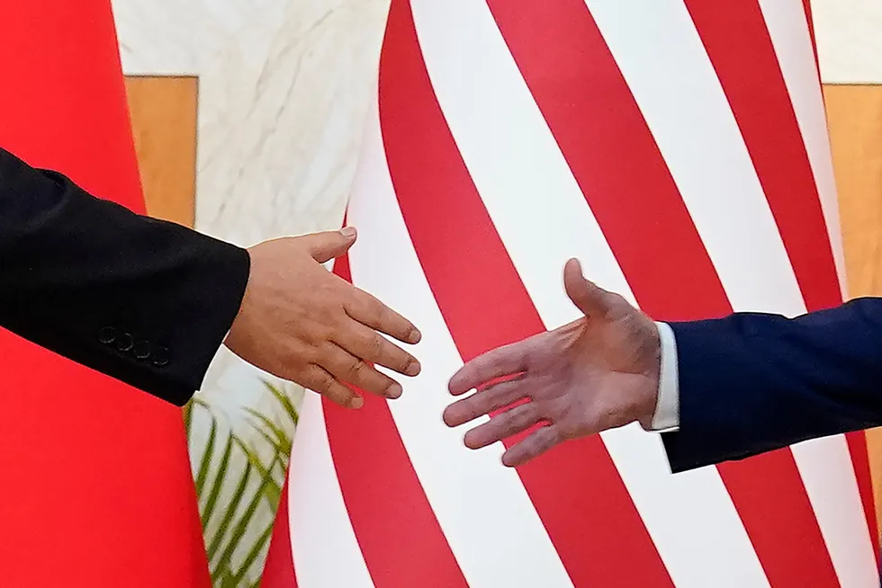 Kinas president Xi Jinping og USAs Joe Biden møttes i Indonesia søndag og ville være konkurrenter, men ikke fiender. Norge bør bidra til en felles vestlig og europeisk Kina-politikk.