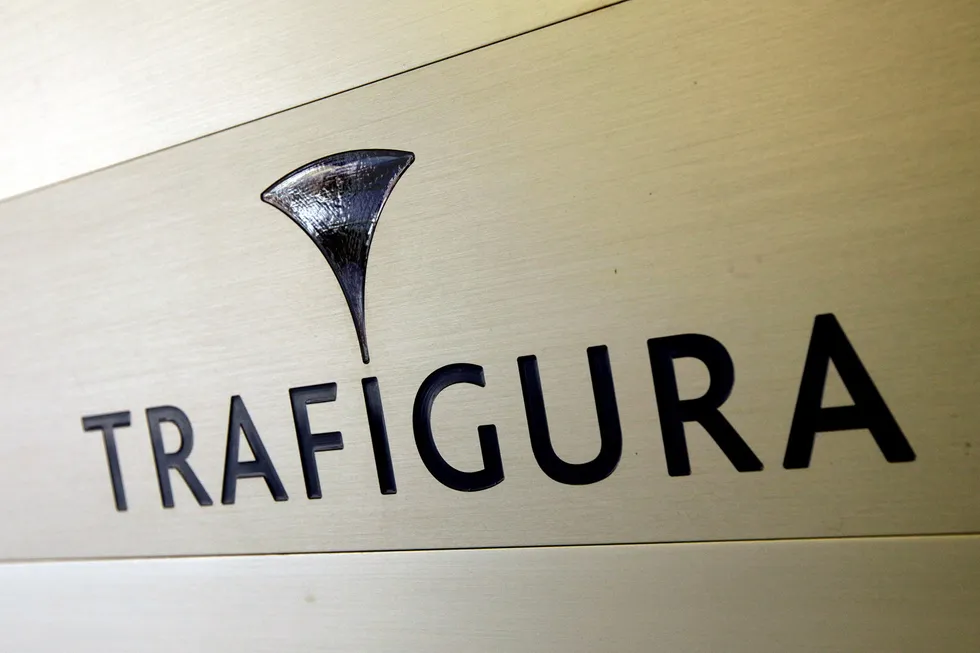 Råvaretraderen Trafigura vil flytte sink fra lagre i Asia til Europa.