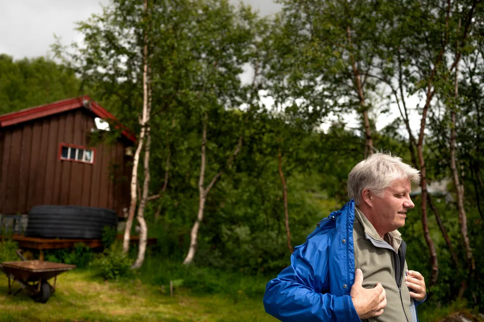 Hytteeier på Haugastøl, Terje Nyrén, er kritisk til kommunens forslag. – Det blir ganske urimelig av kommunen først å selge tomter, for senere å legge ned byggeforbud på de samme tomtene