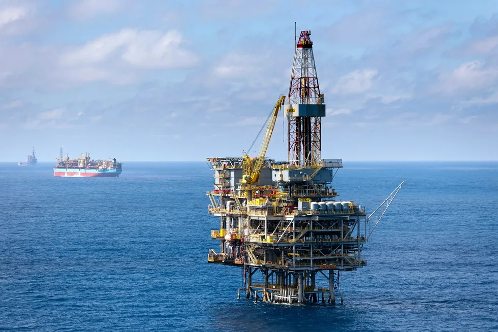 Offshore Brazil: the Peregrino oilfield in the Campos basin