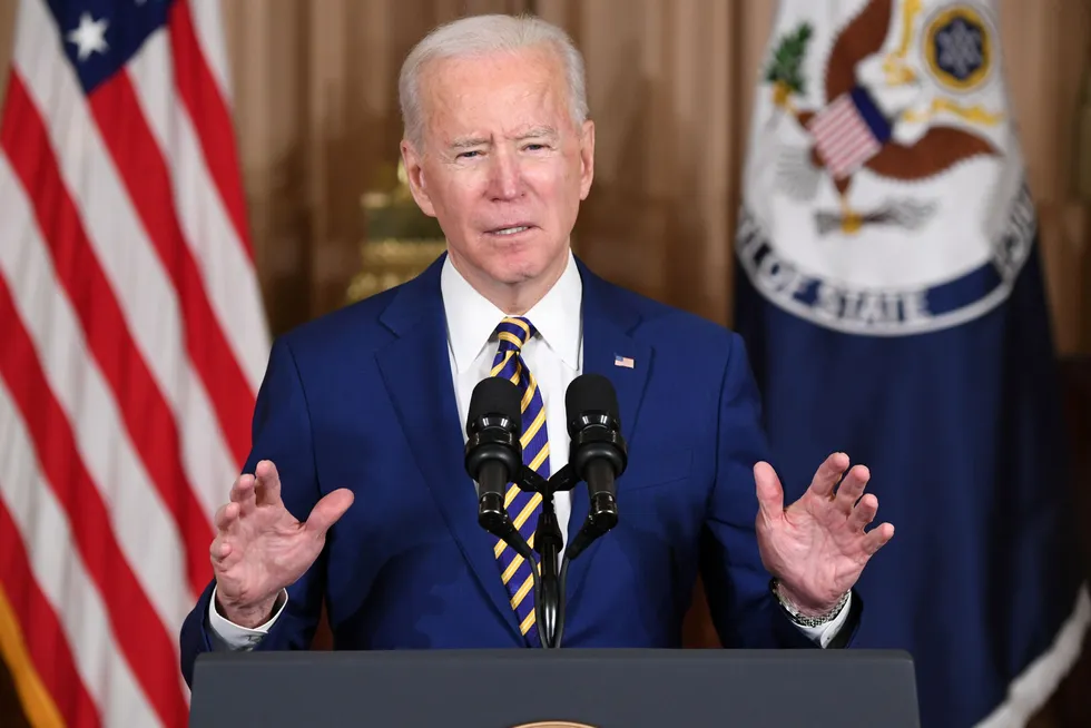 President Joe Biden sa i sin utenrikspolitiske tale i Utenriksdepartementet 4. februar at USA vil konfrontere autoritære Kina og Russland.