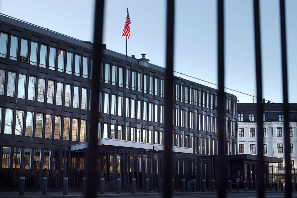 Den tidligere amerikanske ambassaden i Henrik Ibsens gate blir nå fredet av Riksantikvaren. Foto: Heiko Junge/Scanpix