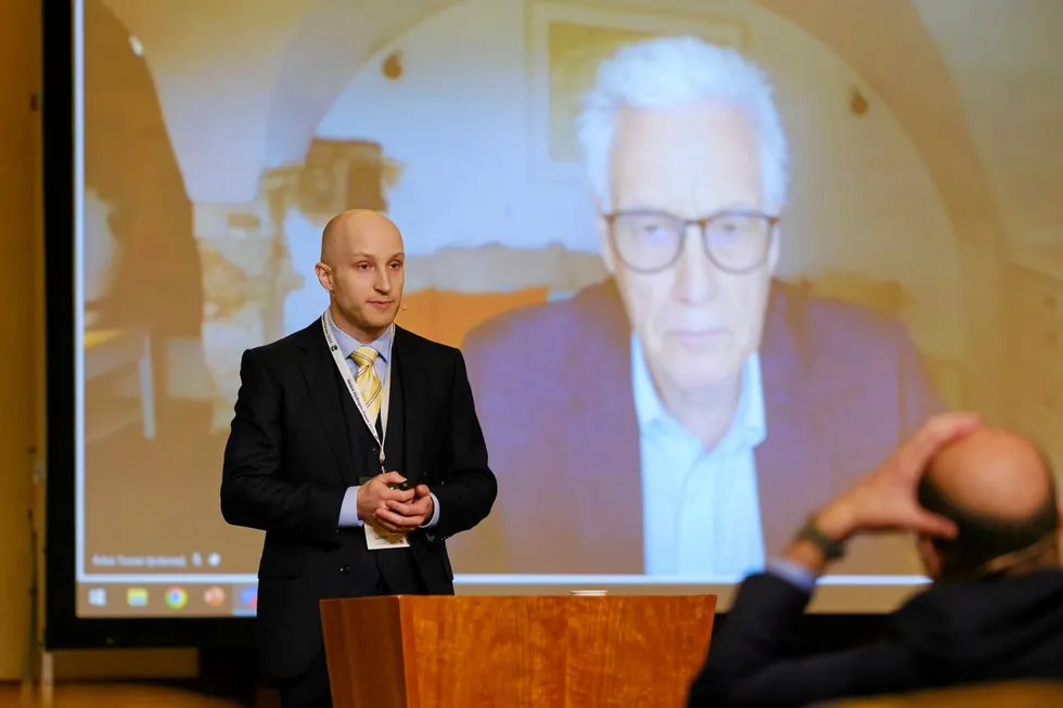 Martin Tengler, head of hydrogen research at BNEF (left) and Adair Turner, chairman of the ETC (on video link), speaking at the Venice Hydrogen Forum.