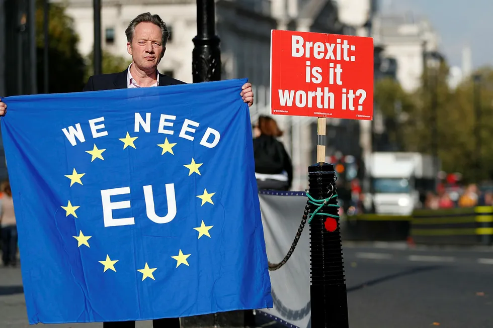 Nå sier 53 prosent av spurte briter at de ville stemt for å bli i EU.