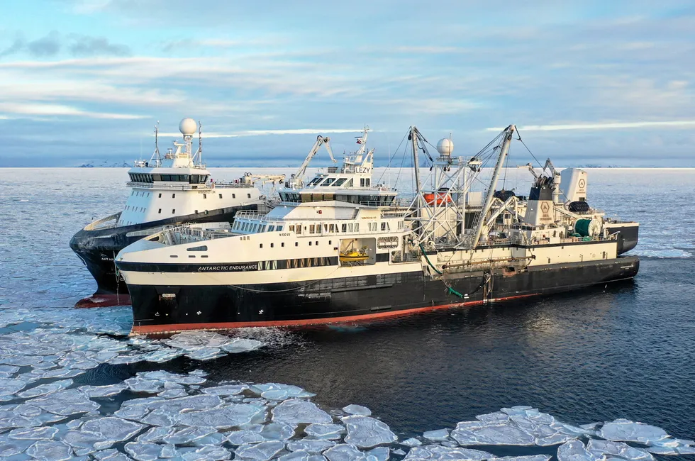 Aker Biomarine er den største aktøren på fangst av krepsdyret krill i Sørishavet. Selskapet har tre fangsfartøy, blant annet denne båten, «Antarctic Endurance».