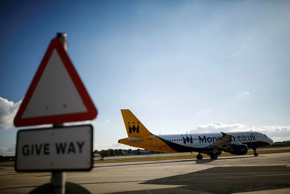 Norwegian skal ifølge nyhetsbyrået AP ha undersøkt muligheten for å kjøpe hele eller deler av virksomheten til det britiske flyselskapet Monarch Airlines. Foto: Simon Dawson/Bloomberg
