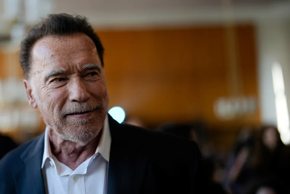 Tidligere California-guvernør Arnold Schwarzenegger kommer med en tirade mot Donald Trump og sier han kommer til å stemme på Demokratenes Kamala Harris og Tim Walz i årets presidentvalg.