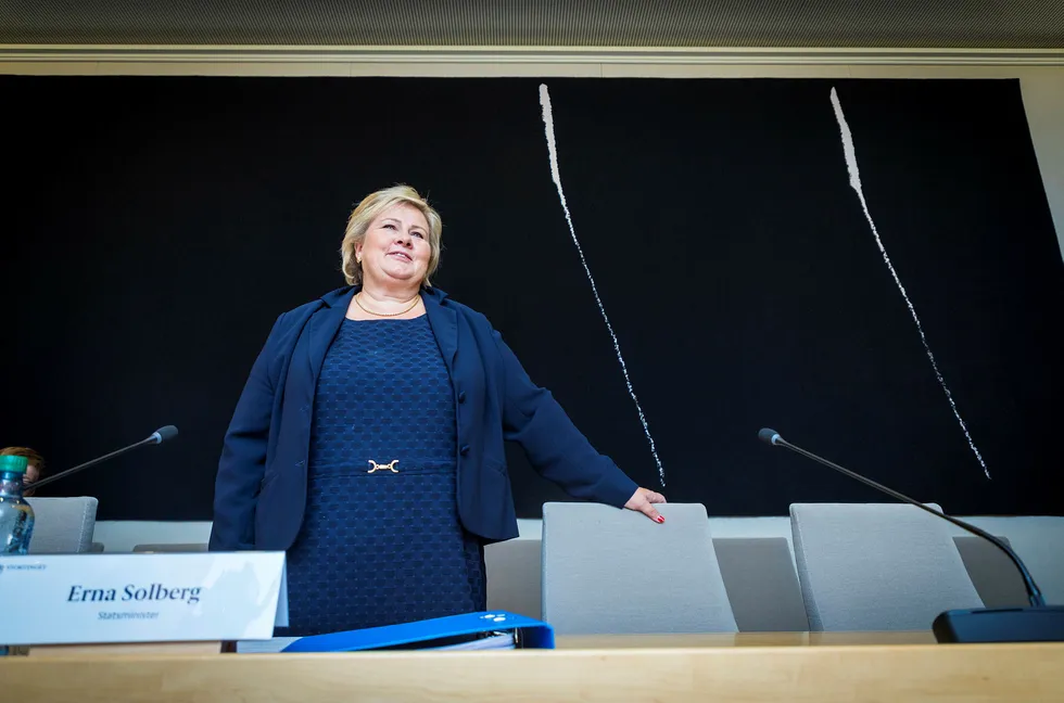 Statsminister Erna Solberg under mandagens høring om objektsikring.