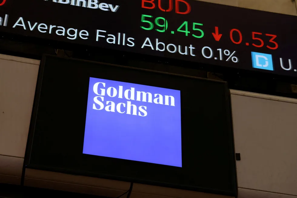 Goldman Sachs planlegger å si opp inntil 4000 ansatte.