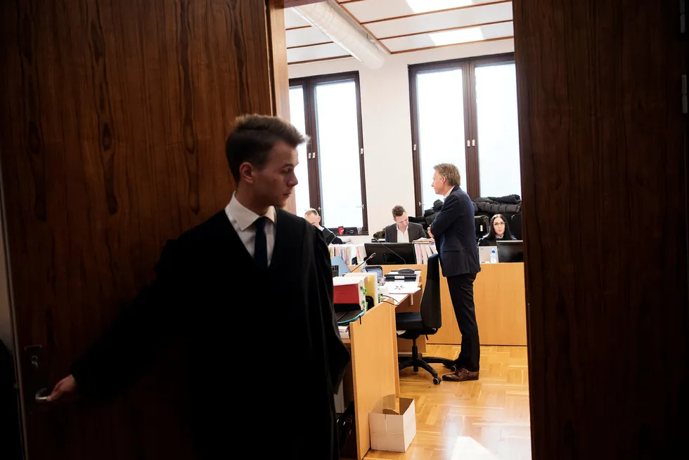 Stavanger-investoren Alfred Ydstebø (i midten) mener Kjetil Andersen skulle holdt seg langt unna alt som hadde med Alstor-eiendommen å gjøre. Foto: Marie von Krogh