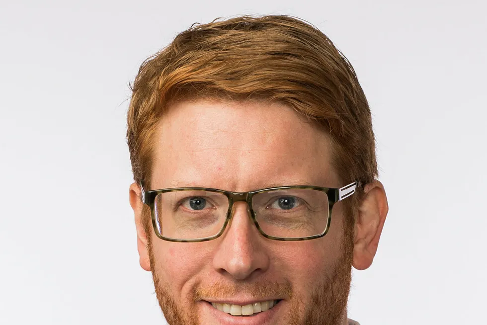 Martin Henriksen, Arbeiderpartiet, Troms På nattbordet – Martin Henriksen. Martin Henriksen, stortingsrepresentant, Ap.
