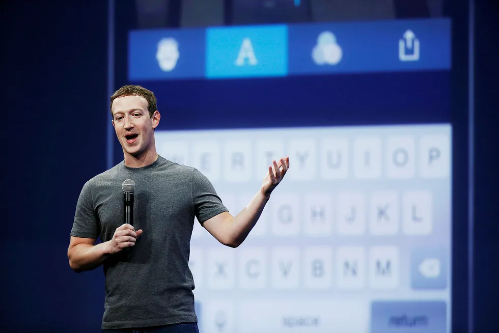 Facebook-gründer Mark Zuckerberg, som selv er blitt far, har lansert en ny meldingstjeneste for barn. Foto: Eric Risberg/AP/NTB Scanpix