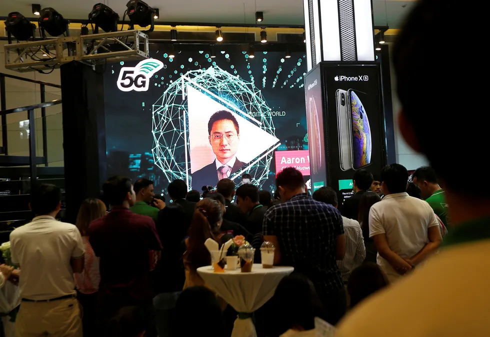 Venturekapitalinvesteringer i Kina har falt kraftig og nøkkelpersoner etterlyser innovasjon. De håper det vil komme med utrullingen av 5G. Det forutsetter at Huawei slipper unna amerikanske sanksjoner. Selskapet viste nylig frem 5G-teknologien i Kambodsja.