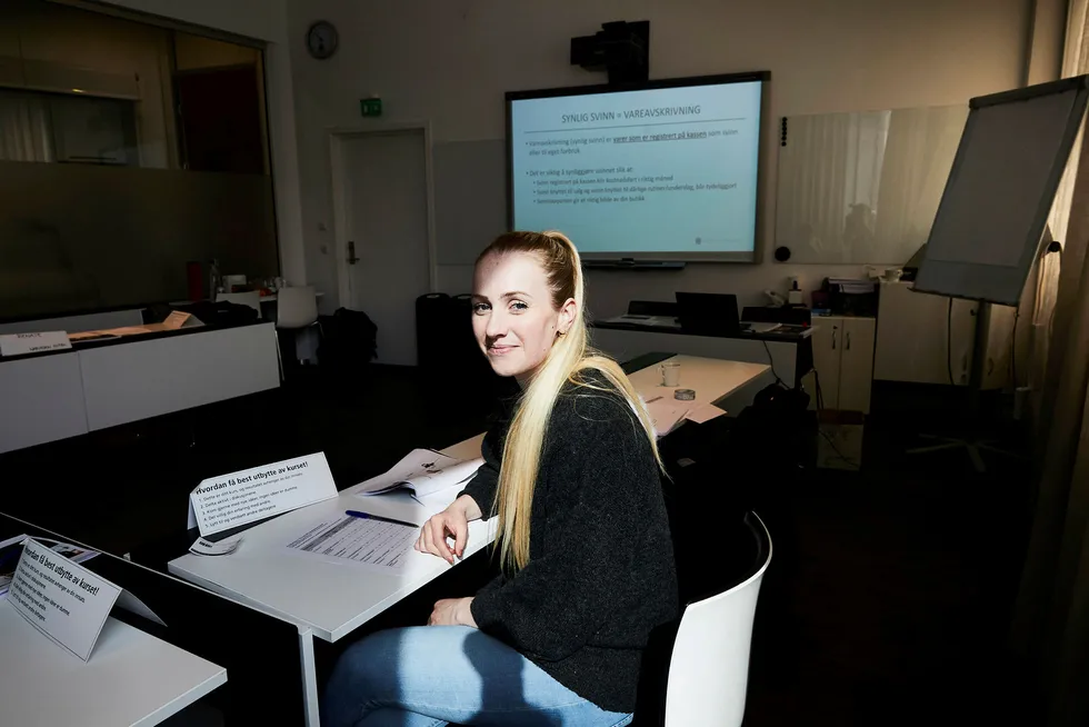 Elise Sæther gjennomførte nylig Reitan Conveniences talentprogram og har nå sin første kjøpmannsjobb i sikte. Foto: David Brendan Torch