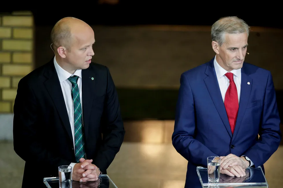 Trygve Slagsvold Vedum leder i Sp og Jonas Gahr Støre leder i Ap på stortinget under partilederdebatten.