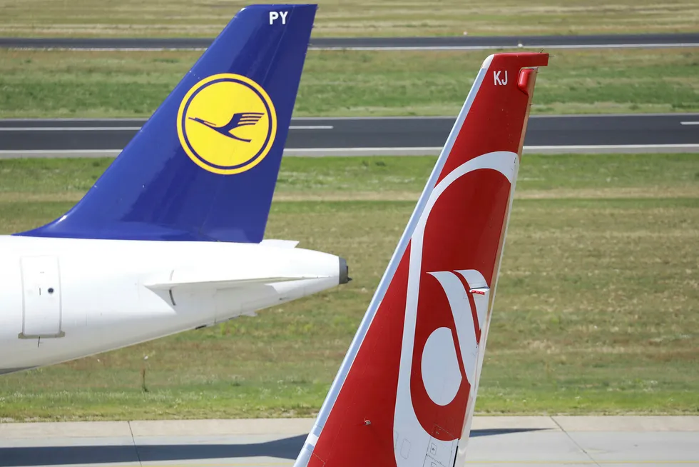 81 Air Berlin-fly bytter eier som følge av Lufthansa-oppkjøpet. Foto: Odd Andersen/AFP/NTB Scanpix