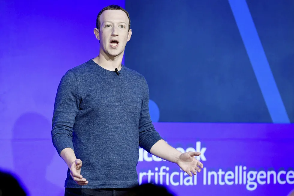 Facebook og toppsjef Mark Zuckerberg bidrar fortsatt med kun småpenger i skatteinntekter i Norge til tross for milliardomsetning i annonsemarkedet her.