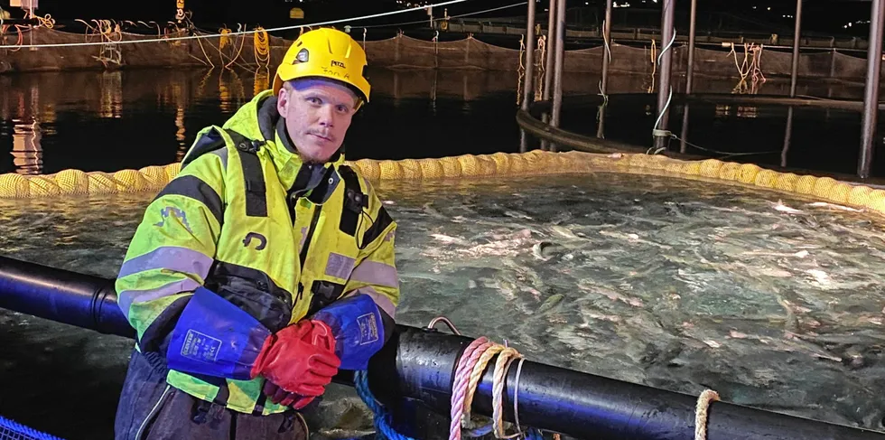 Jon Arne Nygård er røkter og tillitsvalgt i oppdrettsselskapet Nova Sea. Han sier den alvorlige ulykken har vært en skikkelig vekker for kollegene på Helgelandskysten.