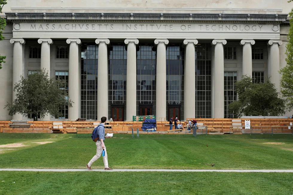 Massachusetts Institute of Technology (MIT) har mottatt en gigantisk gave fra en tidligere student. Foto: Brian Snyder/Reuters/NTB Scanpix