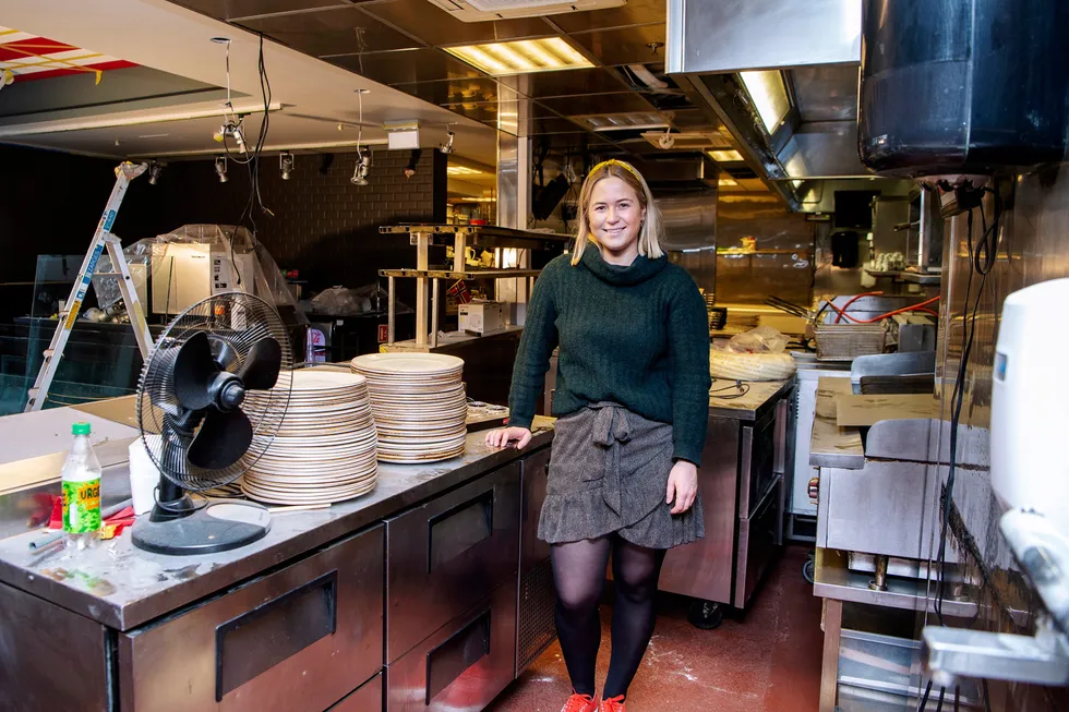 – De første månedene kunne vi ikke tilby den kvaliteten gjestene fortjente, sier daglig leder Vilde Bauer Andreassen i buffetrestauranten Munnfull på Jessheim utenfor Oslo.