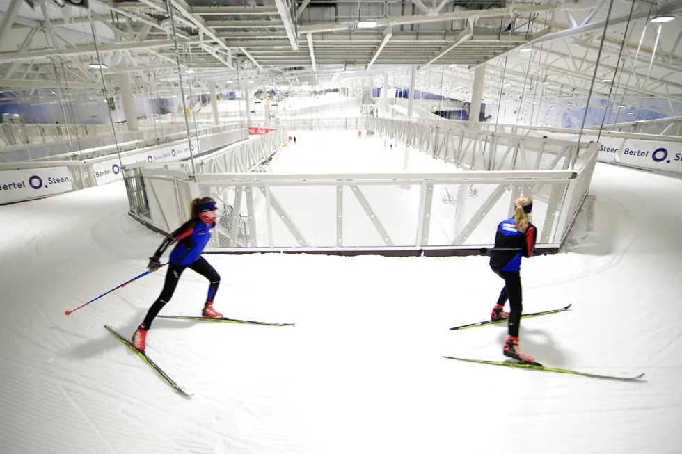 I innendørshallen Snø kan du drive med langrenn, alpint og snowboard hele året. Hallen ligger i Lørenskog, en kort kjøretur utenfor hovedstaden.