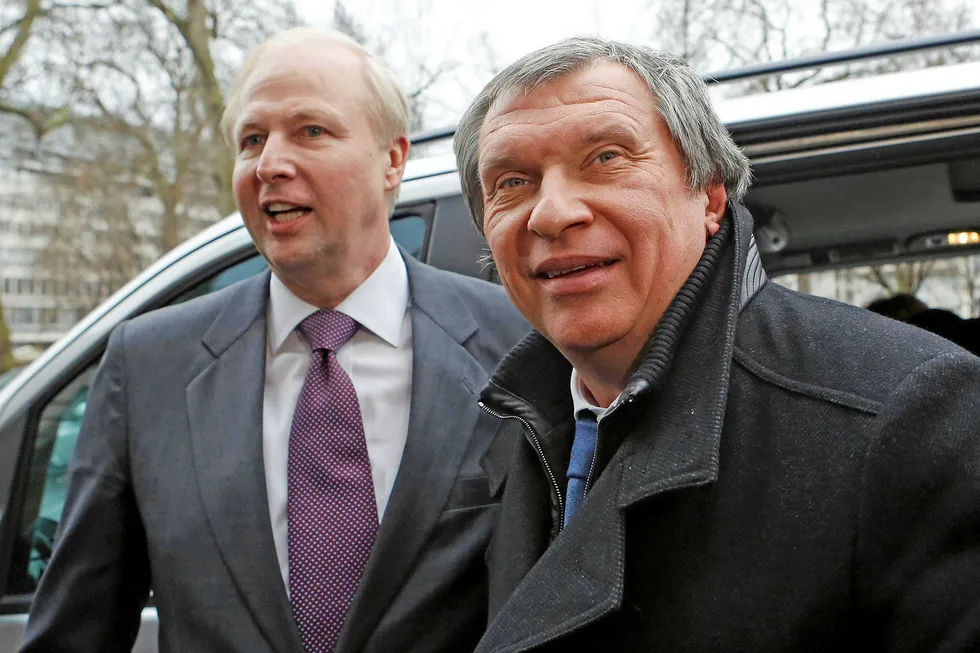 Deal: BP chief executive Bob Dudley (left) and Rosneft executive chairman Igor Sechin (right)