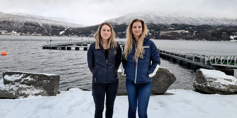 Ambisiøse: Monica (t.v.) og Hanne Lundberg er søstre og arbeidskollegaer. På sikt skal dei saman med broren truleg ta over drifta av oppdrettsselskapet Gratanglaks i Troms.