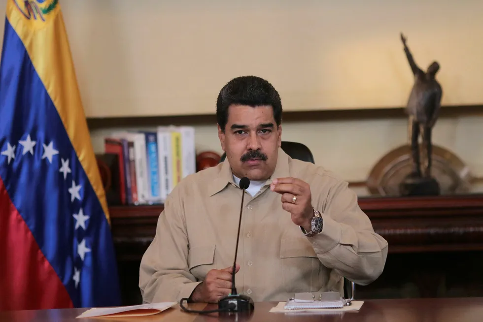 Venezuelas president har ingen planer om å la seg diktere av USA. Foto: AFP photo/NTB scanpix