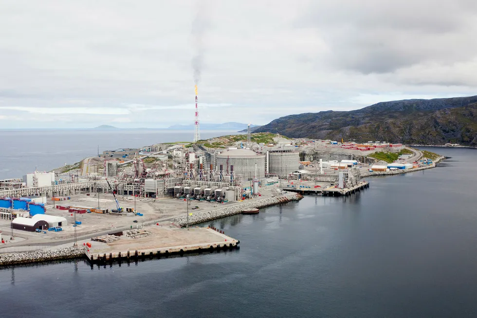 Statoils anlegg for LNG på Melkøya utenfor Hammerfest er fortsatt motoren for nordnorske ringvirkninger fra petroleumsnæringen. Foto: Photographer: Marius Fiskum