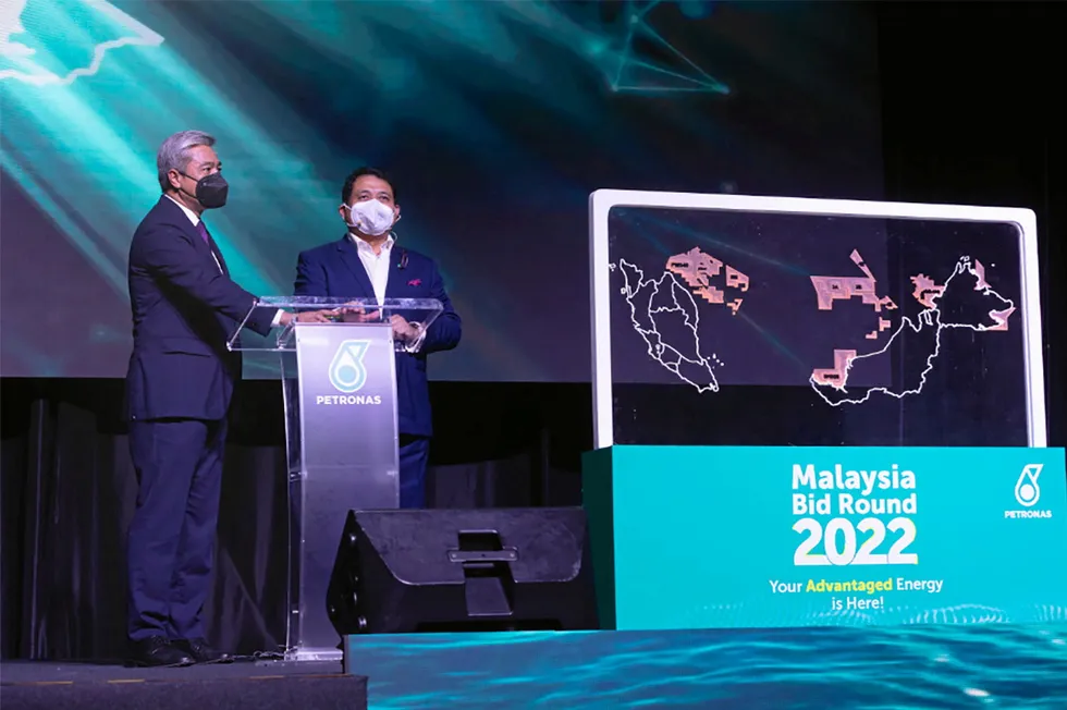 Assets offered: senior vice president of Malaysia Petroleum Management Mohamed Firouz Asnan (right) and Petronas executive vice president and chief executive of upstream Adif Zulkifli (left) launching the Malaysia Bid Round 2022.