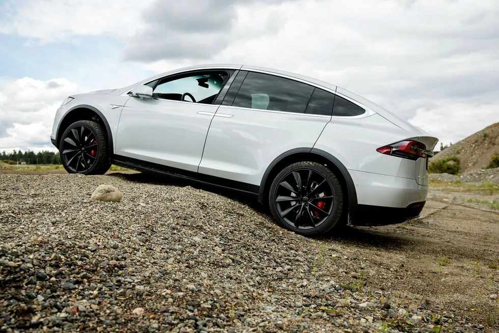Model X med en startpris på 670.000 kroner var Teslas mestselgende modell i 2017. Foto: Fredrik Bjerknes