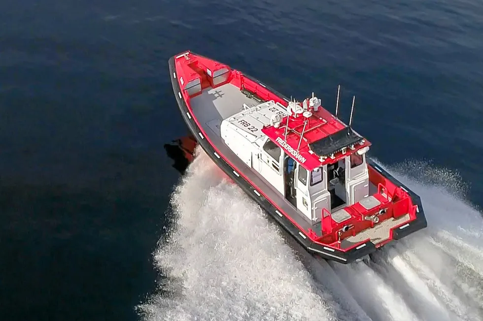 Maritime Partner leverer redningsbåt til den danske kystredningstjenesten.