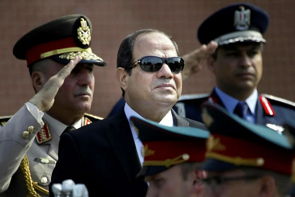 Egypts president Abdel Fattah al-Sisi har kunngjort at han stiller til gjenvalg i presidentvalget til våren. Foto: AP / NTB scanpix