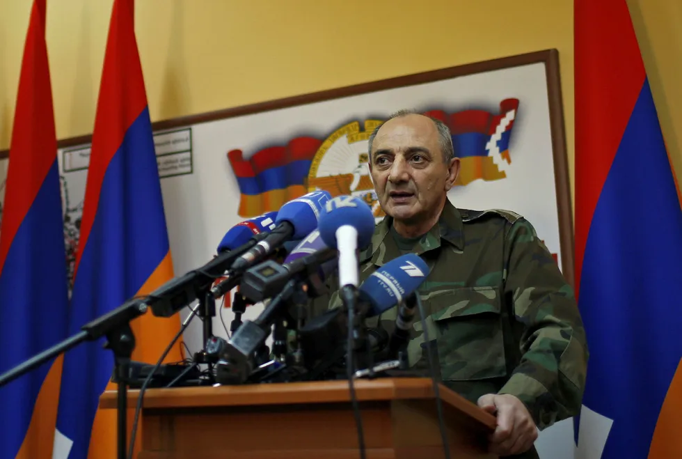Bako Sahakyan er president i utbryterrepublikken Nagorno-Karabakh. Her under et pressemøte i fjor. Foto: Reuters/STAFF
