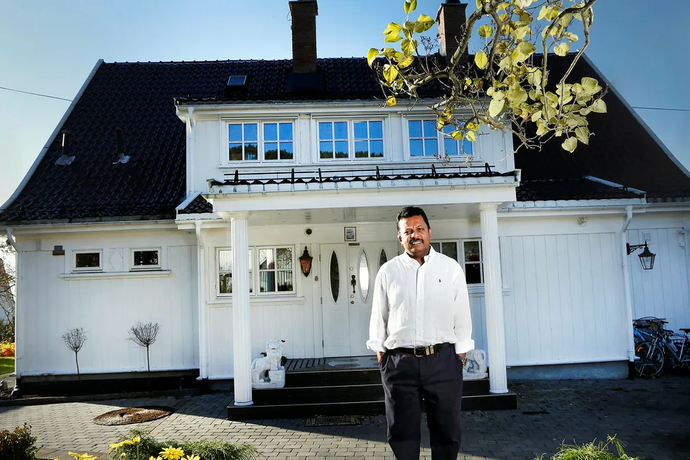 Rasiah Ranjith Leon kom til Norge som asylsøker og bygget på noen tiår opp et telekomselskap verdt rundt åtte milliarder kroner. I fjor solgte han Lebara og flyttet til London.