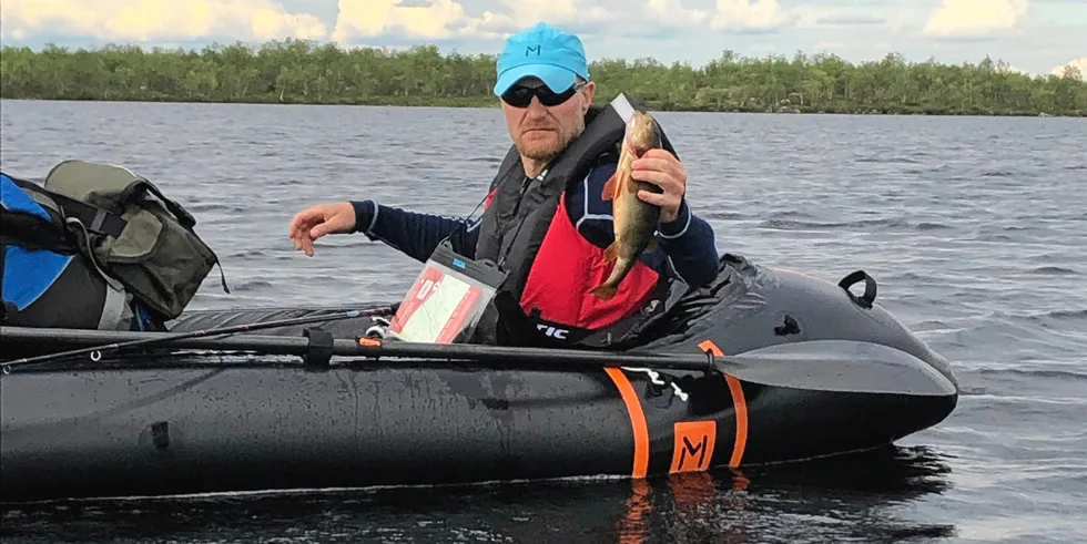 Geir Wenbergs nye liv: En lakseoppdretter spiser også abbor. Her fra Karasjokka på Finnmarksvidda.