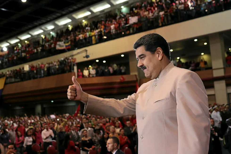 Venezuela's President Nicolas Maduro gestures as he arrives for the swearing in ceremony of the newly elected governor of Zuila state Omar Prieto (not pictured), in Maracaibo, Venezuela December 16, 2017. Miraflores Palace/Handout via REUTERS ATTENTION EDITORS - THIS PICTURE WAS PROVIDED BY A THIRD PARTY