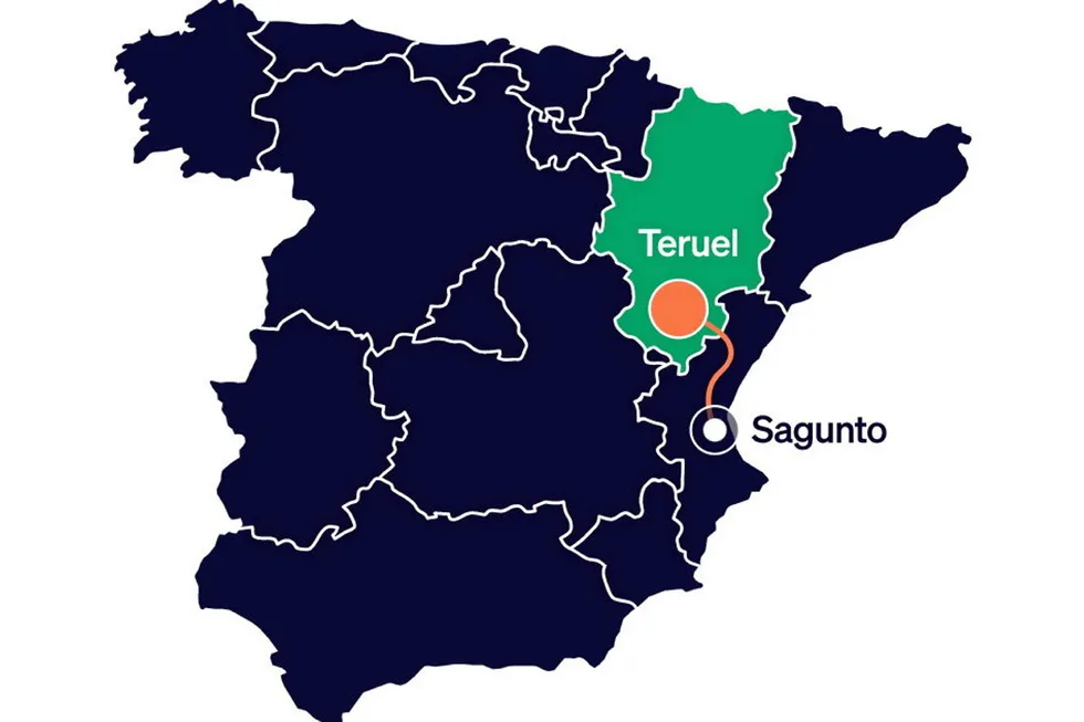 The location of the Catalina project and the 221km pipeline to the Fertiberia fertiliser plant in Sagunto.